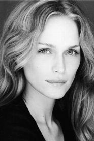 Cassandra Bell biography, age and filmography