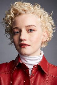Julia Garner biography, age and filmography
