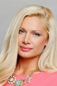 Janelle Pierzina biography, age and filmography