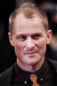 Kasper Tuxen biography, age and filmography