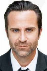 Eamon Sheehan biography, age and filmography