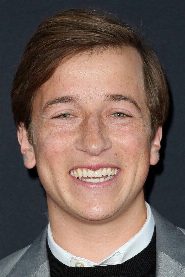 Skyler Gisondo biography, age and filmography