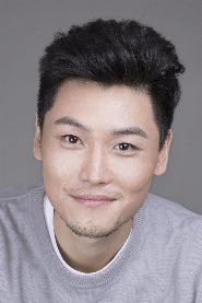 Yang Mingyi biography, age and filmography