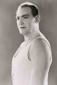 Sigurd Lohde biography, age and filmography