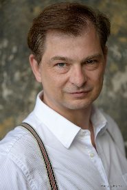 Hendrik Massute biography, age and filmography
