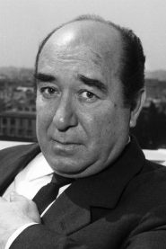 Saro Urzì biography, age and filmography