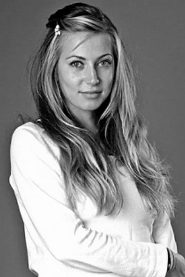 Rayna Sirmina biography, age and filmography