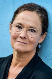Pernilla August