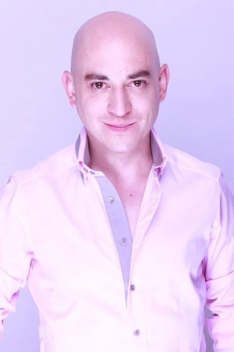 Juan Frese portrait