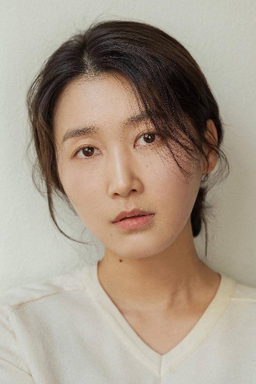 Mok Gyu-ri portrait