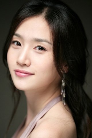 Lee Seo-yeon portrait
