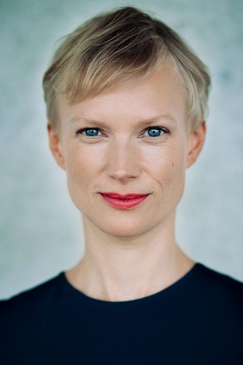 Lise Risom Olsen portrait