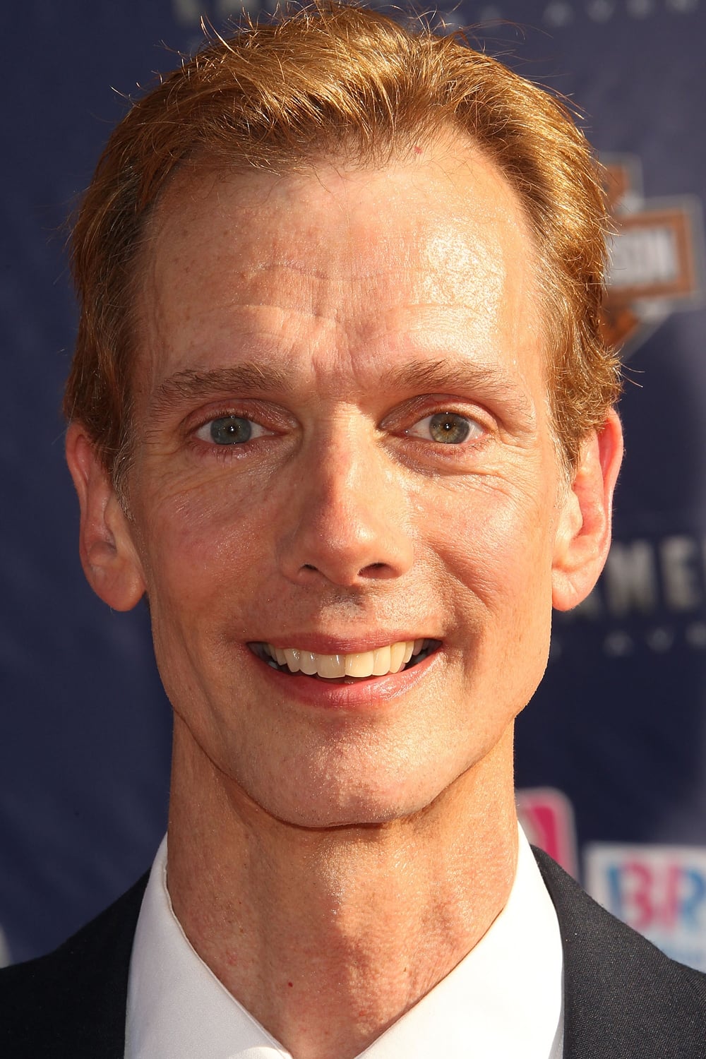 Doug Jones Biography