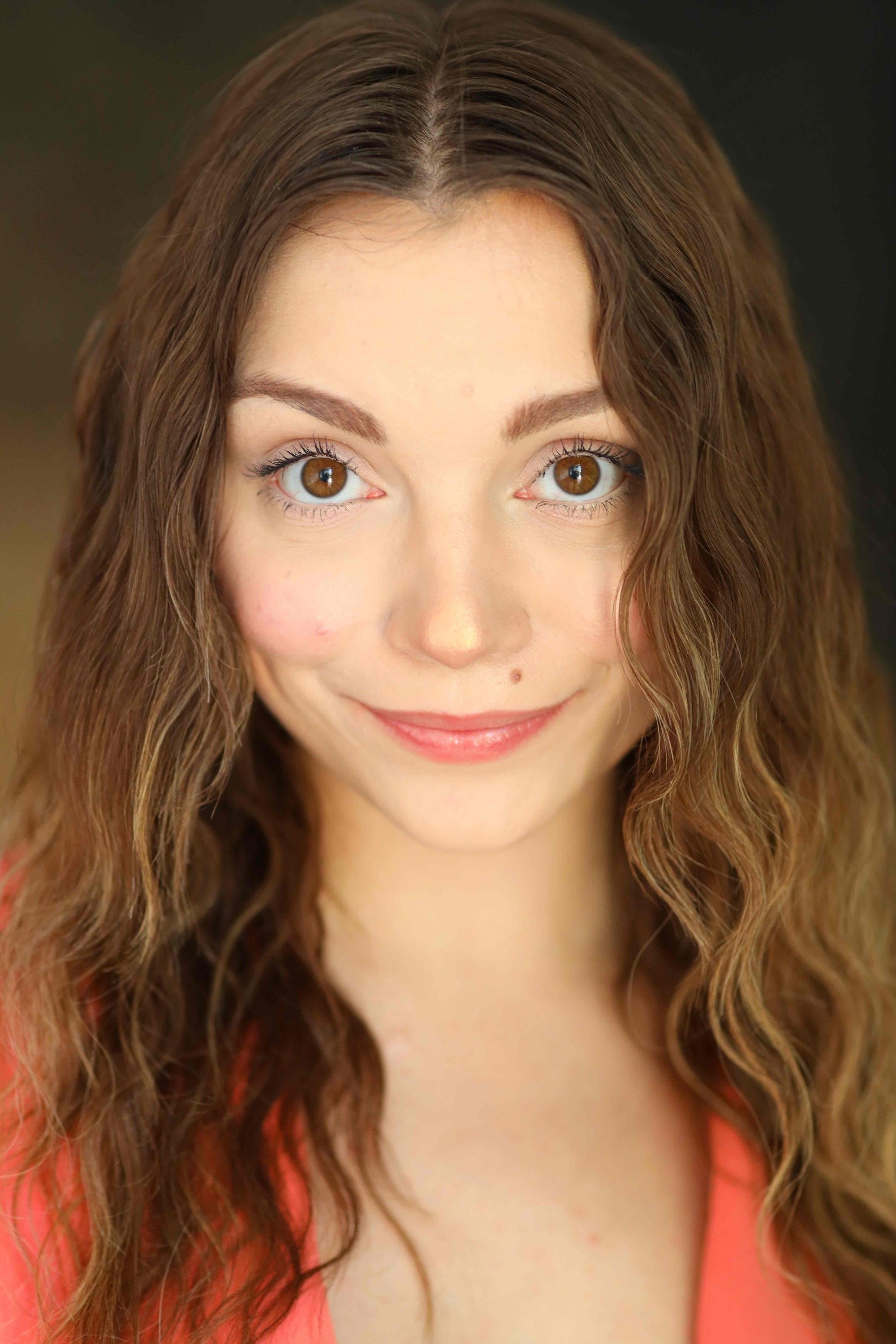 Lacey Dover biography, age and filmography