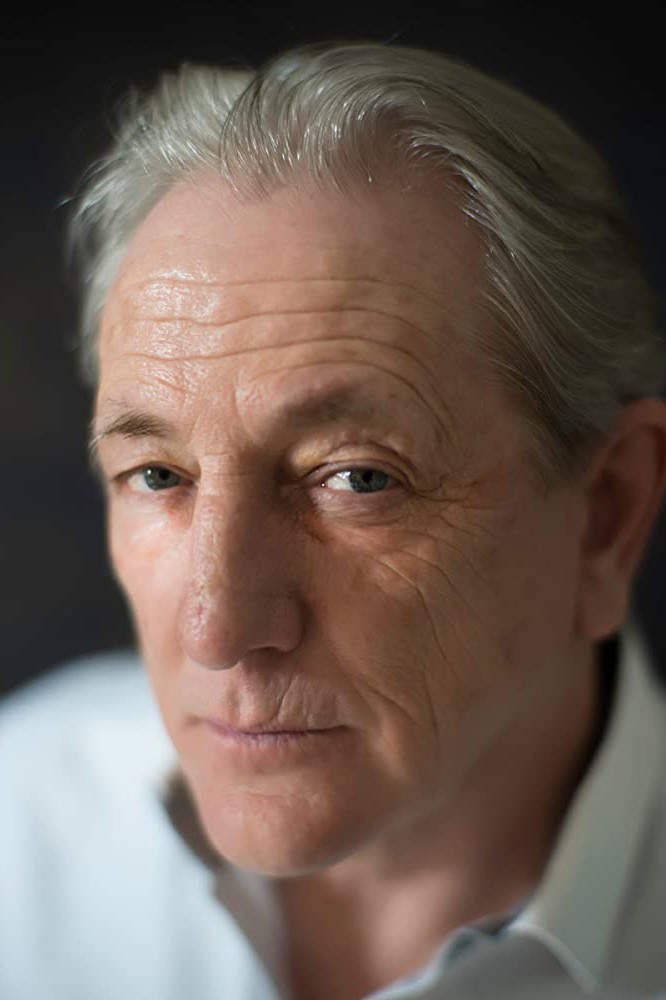 Mark Wingett biography, age and filmography