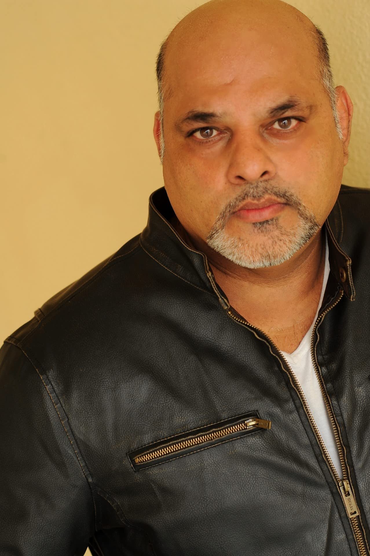 Eliyas Qureshi Biography