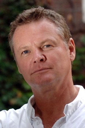 Geraint Wyn Davies Biography