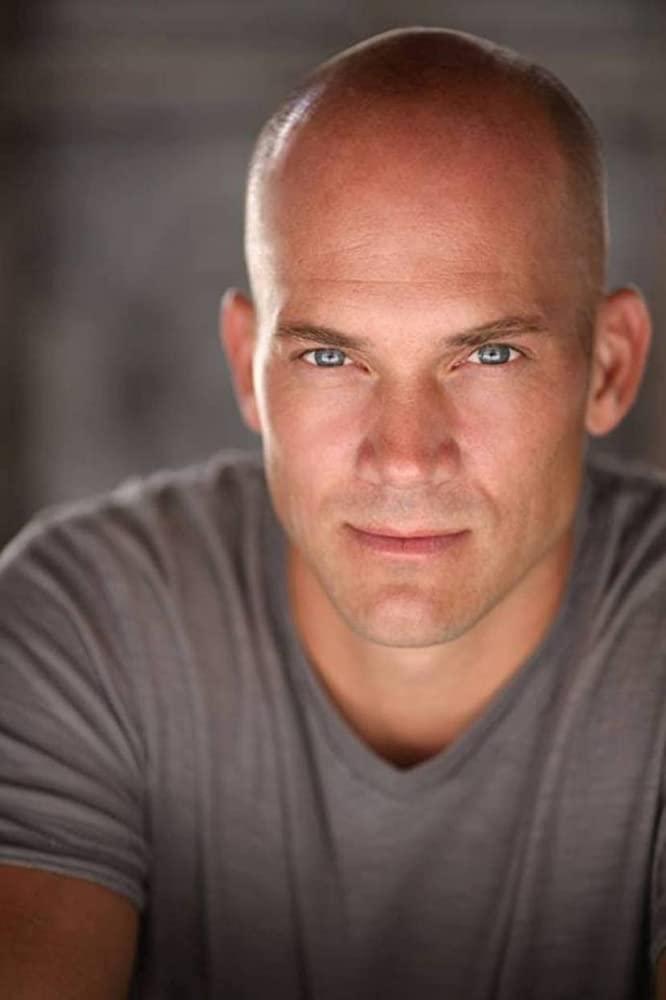 Aaron Smolinski biography, age and filmography