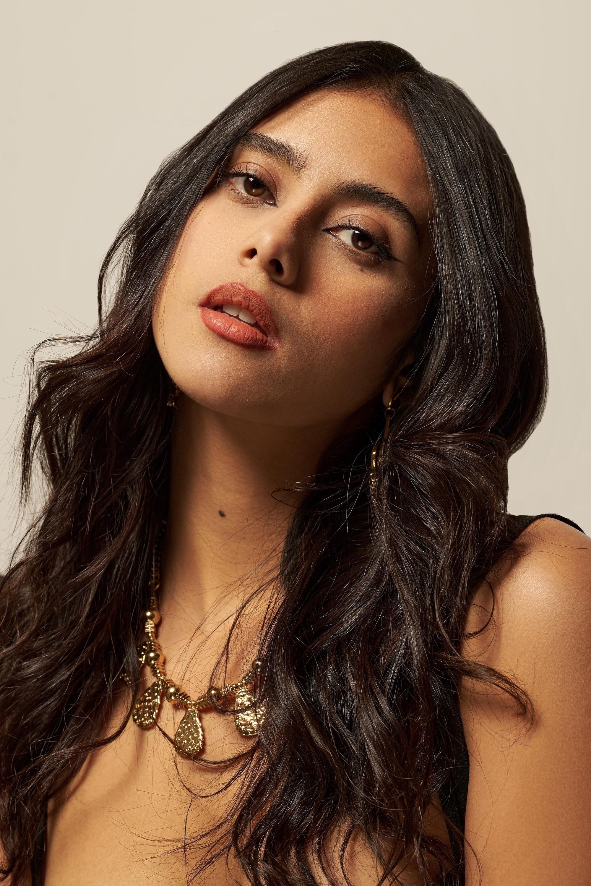 Renata Vaca Biography